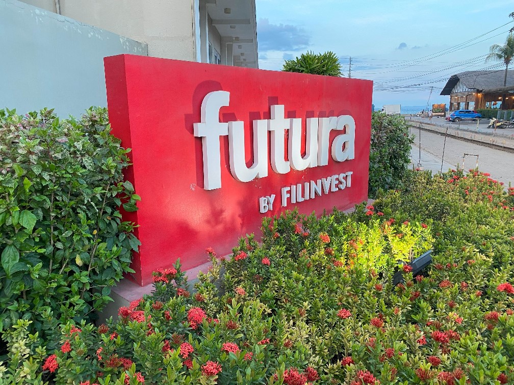 滞在先：Marina Spatial by Filinvest　マリーナ